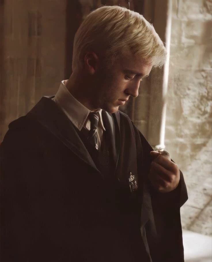 Draco Malfoy thumbnail