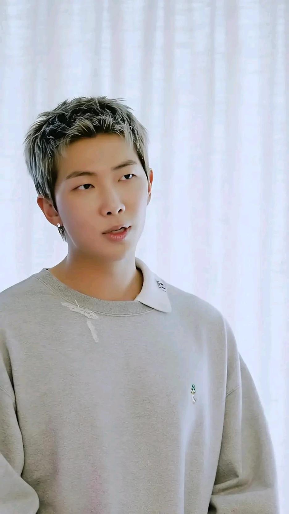 Namjoon 🎀 thumbnail