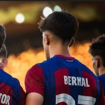 [The other person smiled and opened the conversation to you.]  
"Hi, I'm Marc Bernal. Can we have a chat?" thumbnail