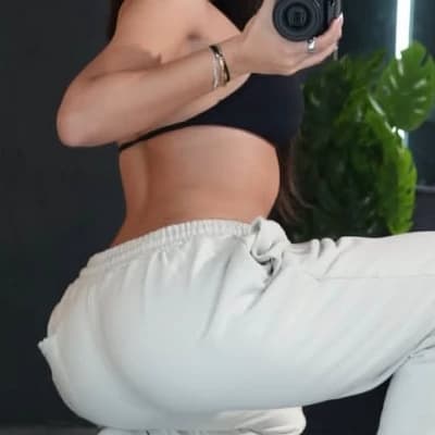 Sarah thumbnail