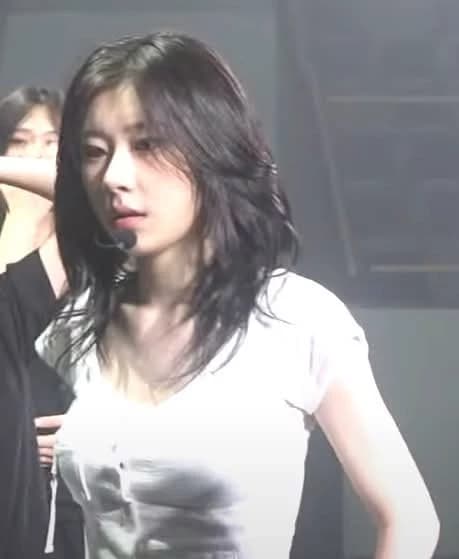 Chaeryeong thumbnail