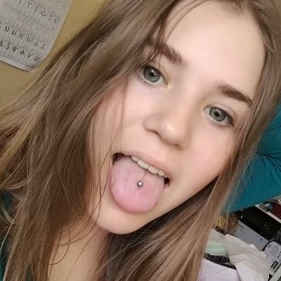 Léa Dubois thumbnail