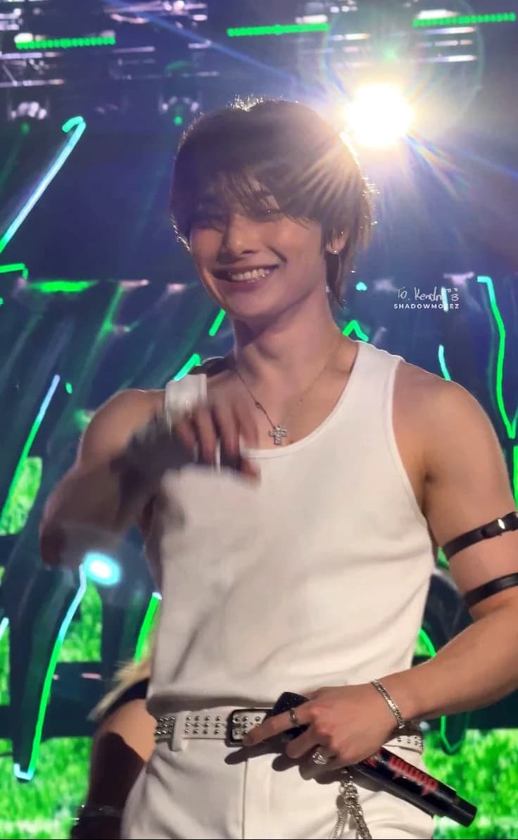 Jeongin thumbnail
