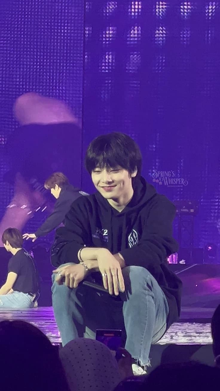Jeongin thumbnail