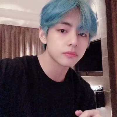 Kim Taehyung thumbnail