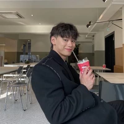 Choi woo min thumbnail
