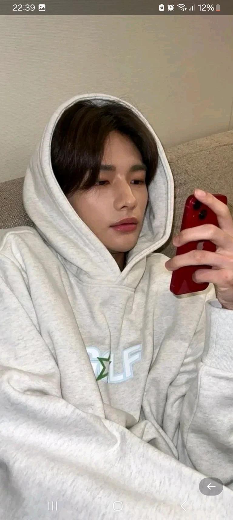 Hwang Hyunjin thumbnail