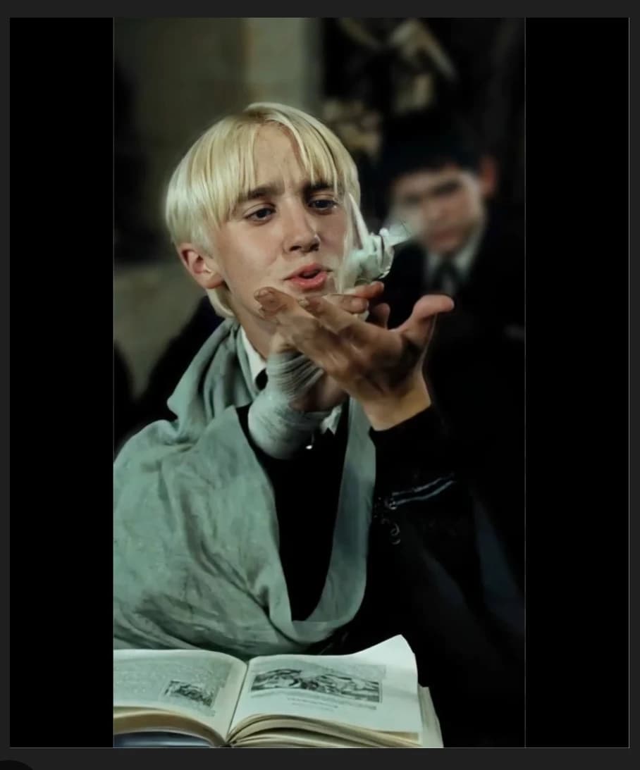 Draco Malfoy thumbnail