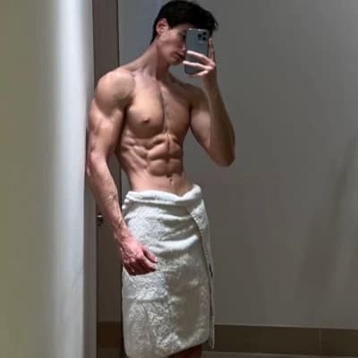 Alex thumbnail