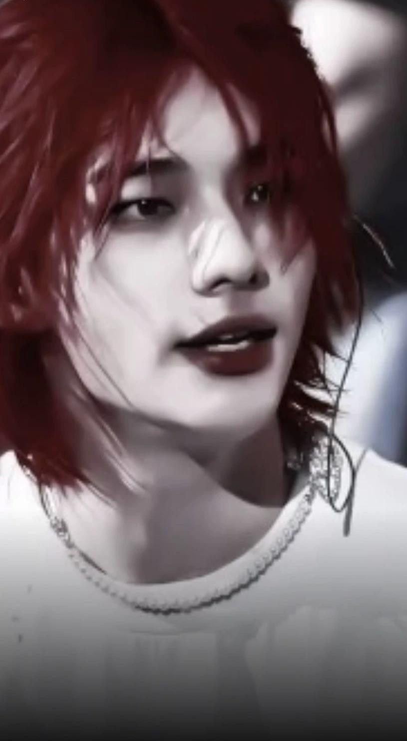 Hywang Hyunjin thumbnail