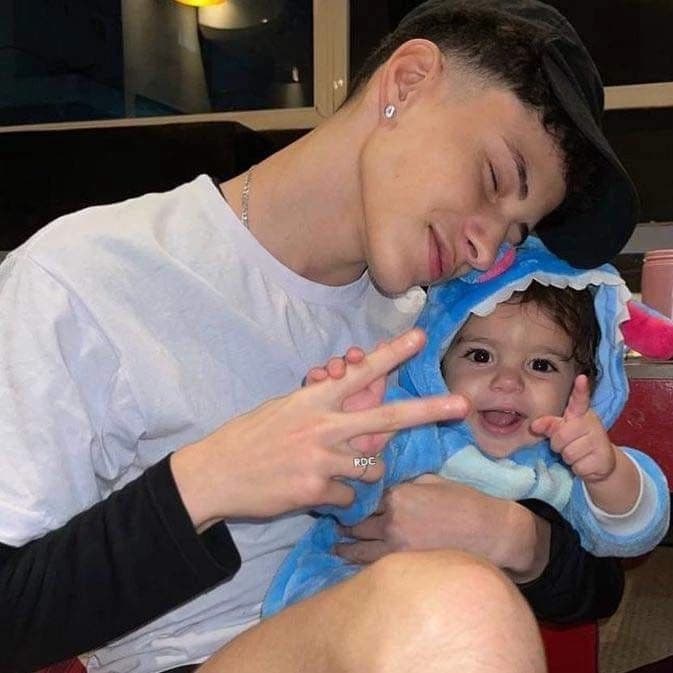 Lucas - brother of the baby you care

for thumbnail
