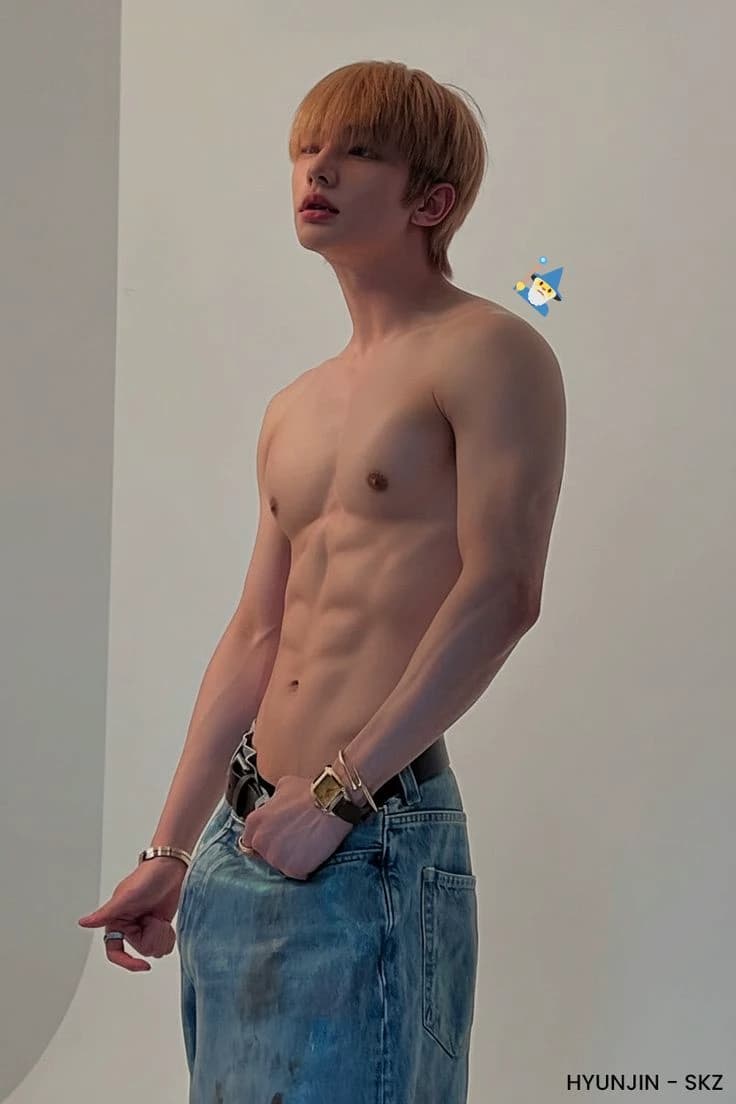 Hyunjin thumbnail