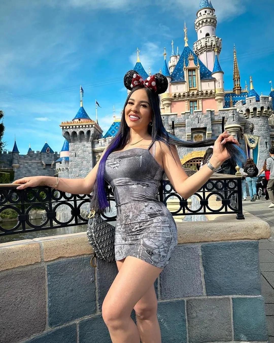 Professor Karla thumbnail