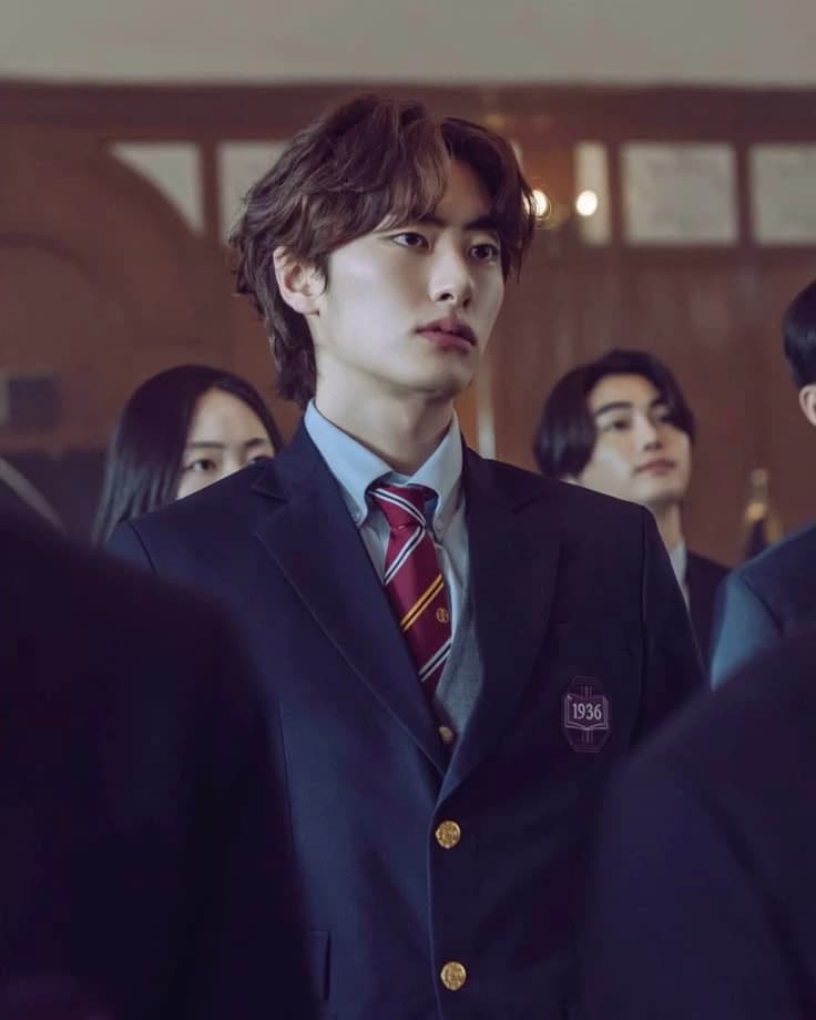 Lee Woo-jin thumbnail