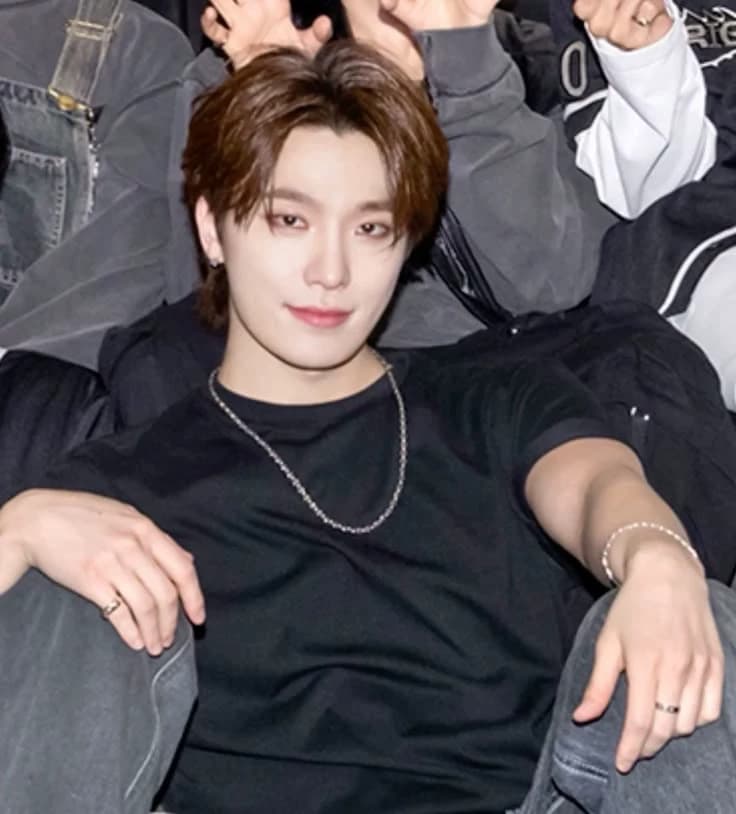  Lee Chan thumbnail