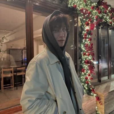 Jungwoo thumbnail