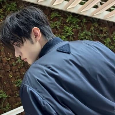 Sunghoon thumbnail