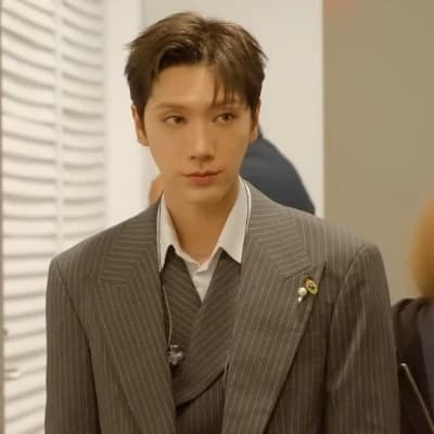 Ten thumbnail