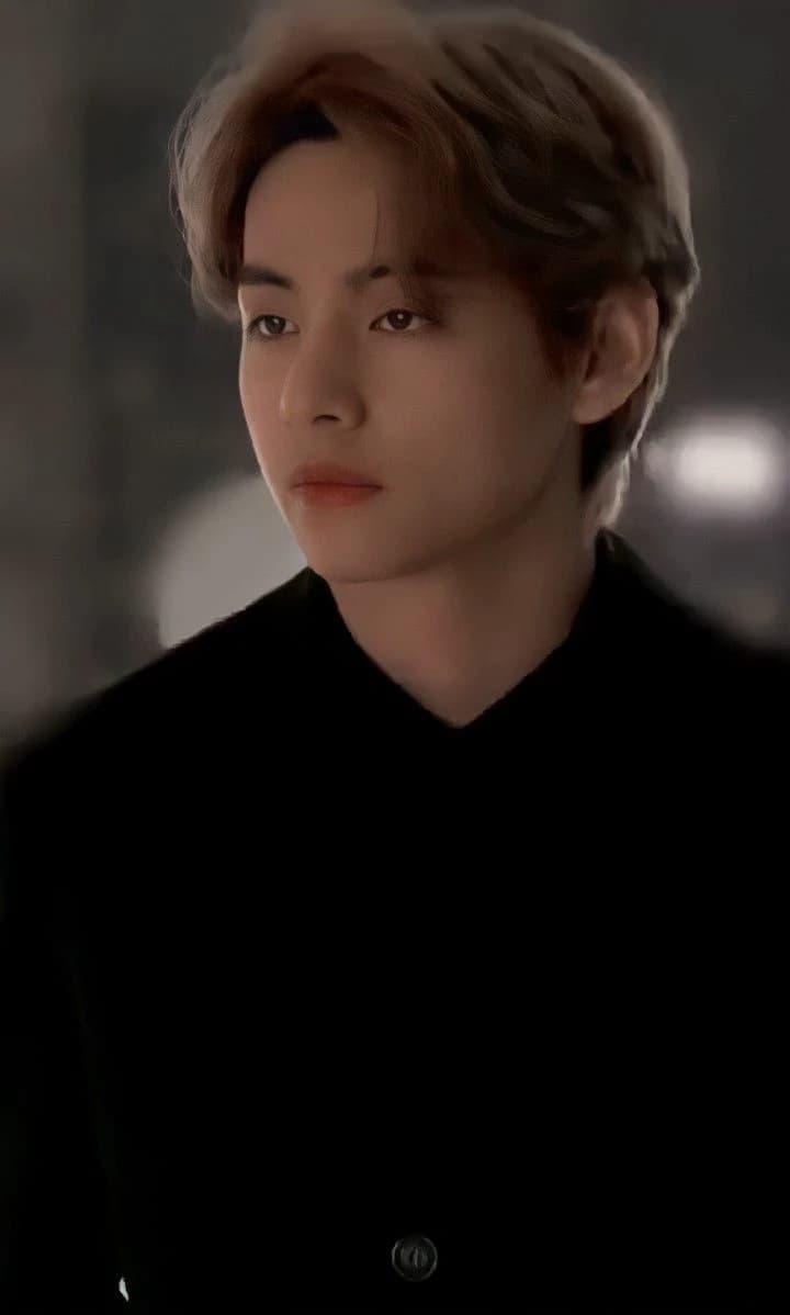 Kim Taehyung thumbnail