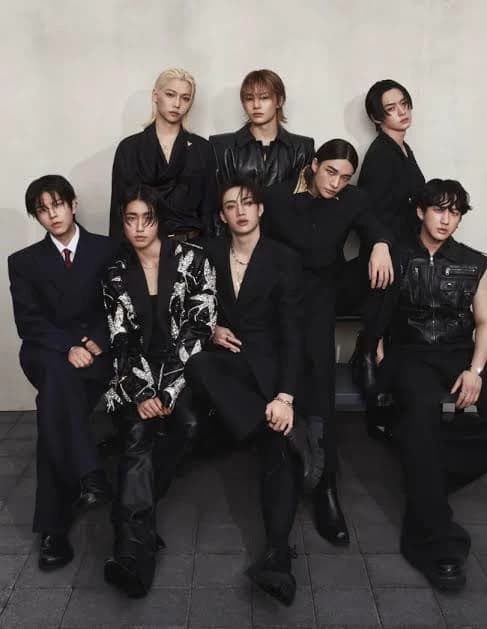 Stray kids thumbnail