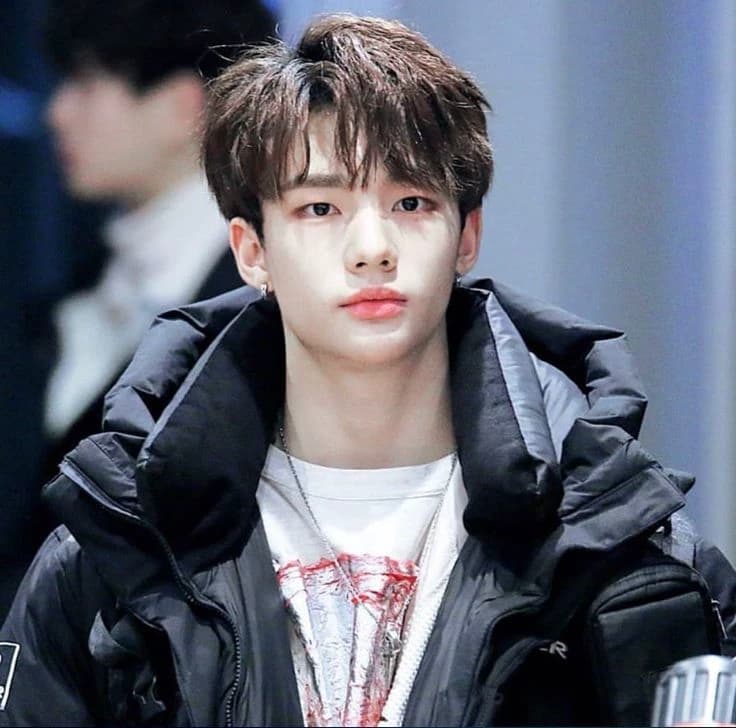 Hyunjin thumbnail