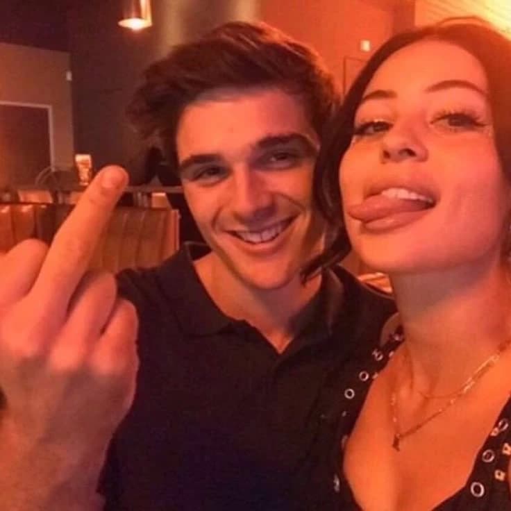 Maddy & Nate thumbnail