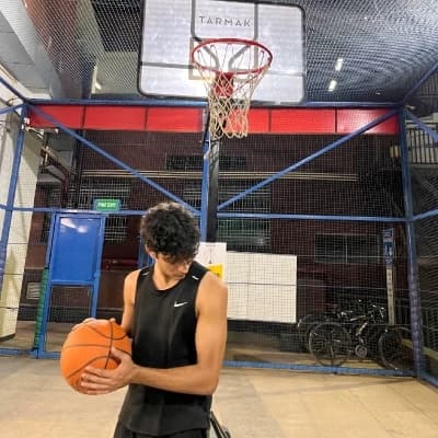 Emir/ basketball player🏀 thumbnail