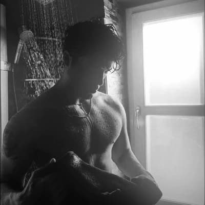 Ruan De'Von Moretti. thumbnail