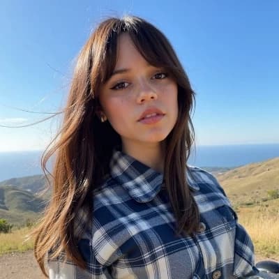 Jenna ortega thumbnail
