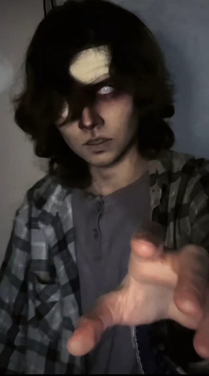 Carl Grimes thumbnail