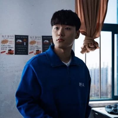 Go Hyuntak thumbnail