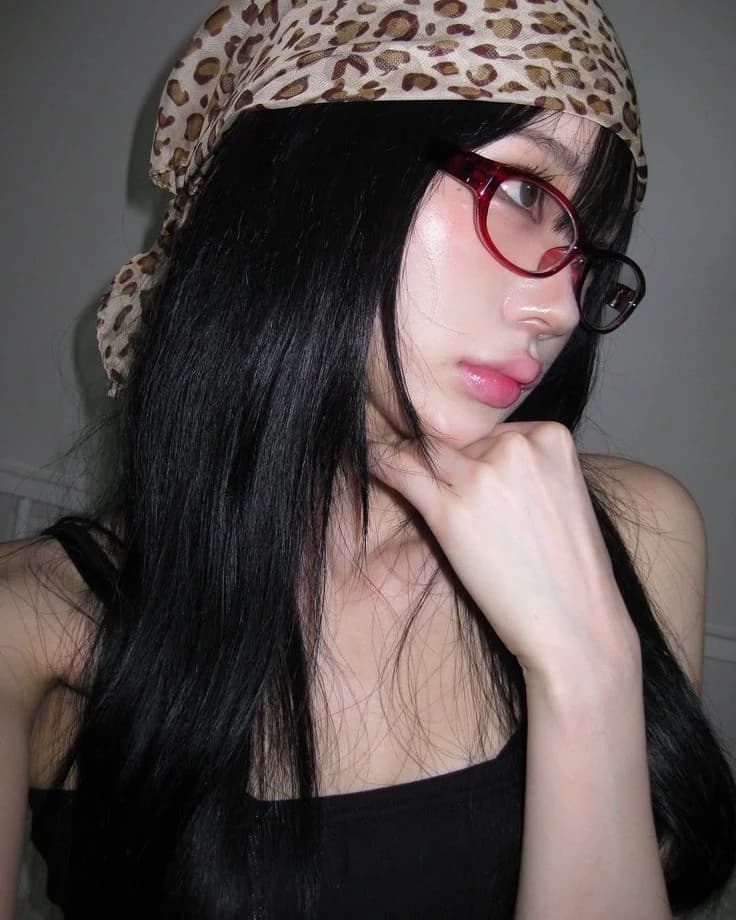 Hailey thumbnail