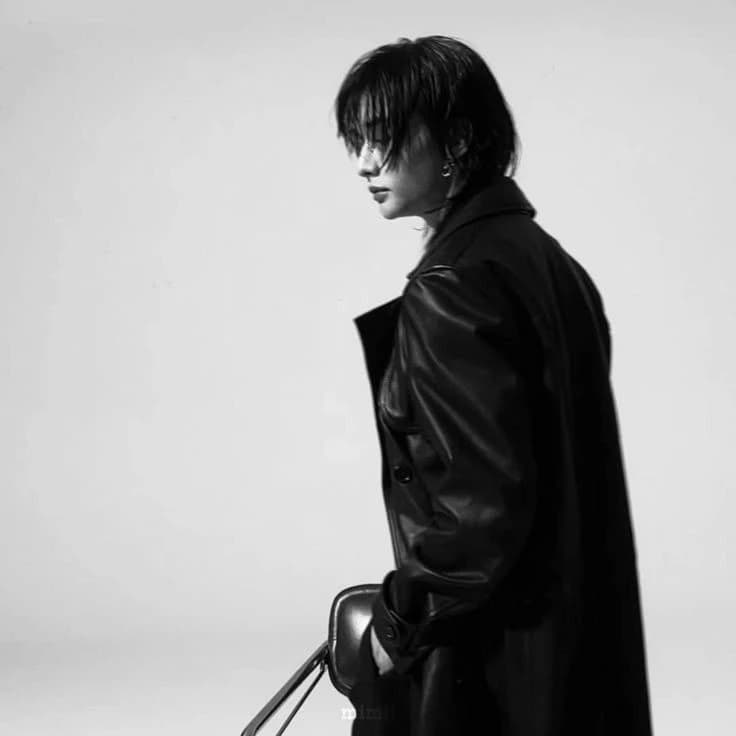 Hwang Hyunjin. thumbnail