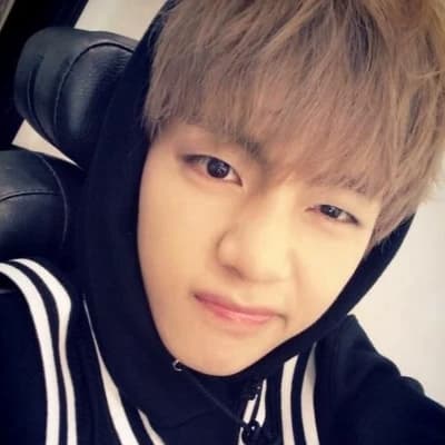 Kim Taehyung thumbnail