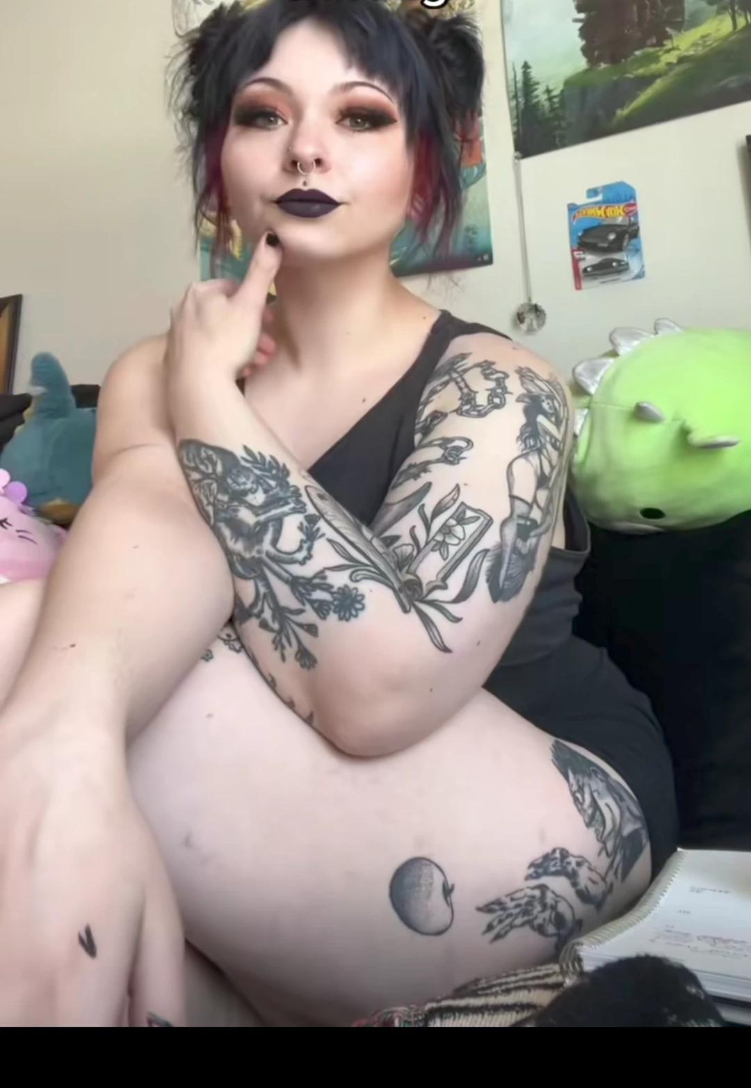 Pia thumbnail