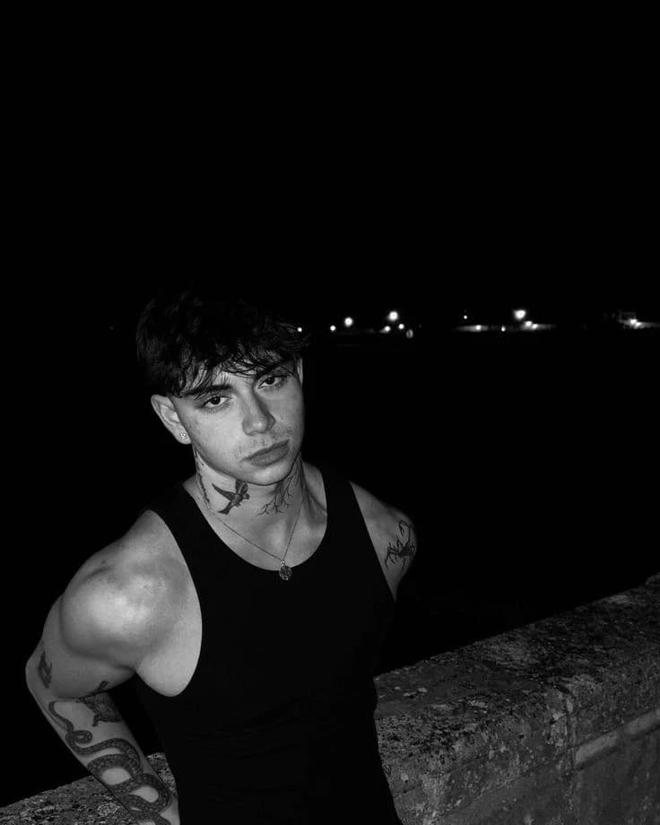 Alex thumbnail