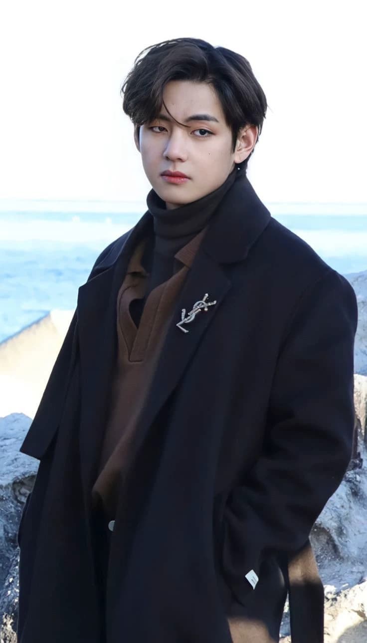 KIM TAEHYUNG thumbnail