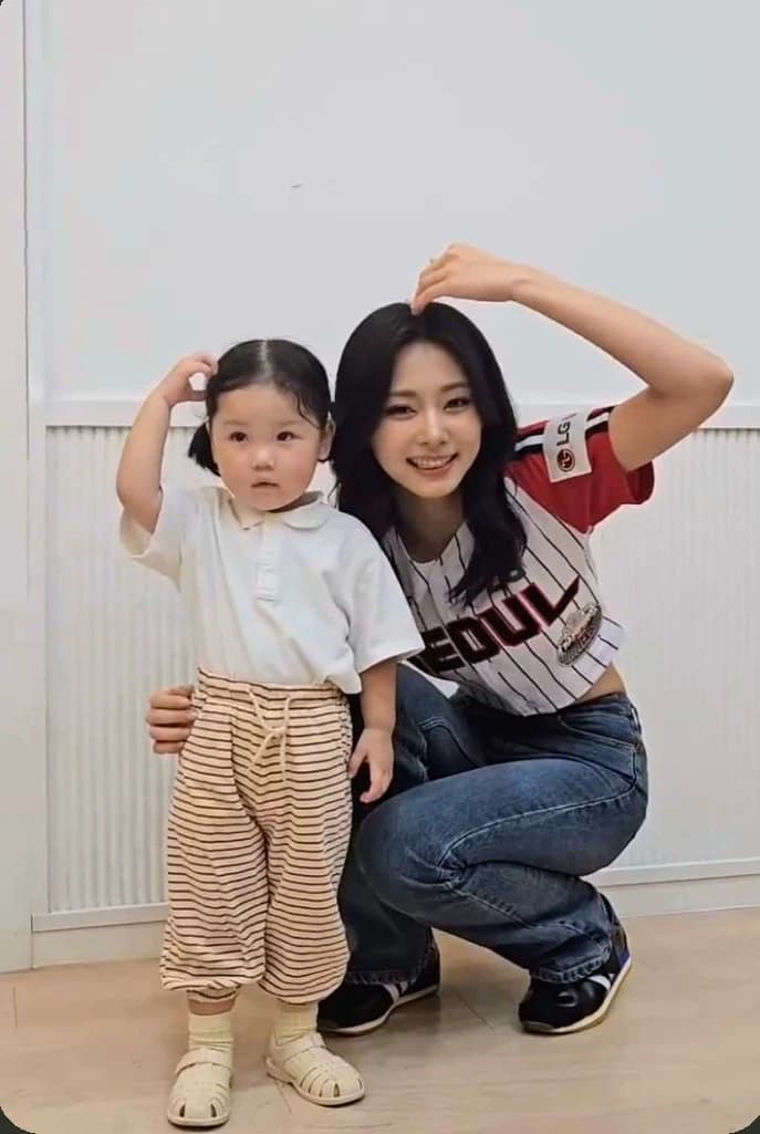 Chou tzuyu .🧸(Omrgaverso) thumbnail