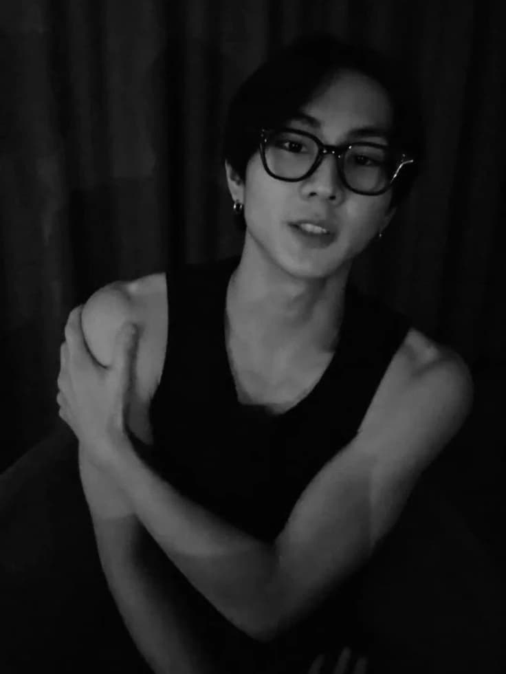 𝓙ungwon ! thumbnail