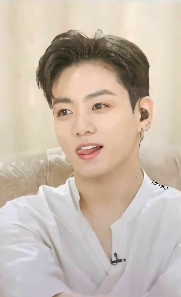 Jeon Jungkook (the gangster younger than you) thumbnail