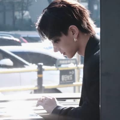 Heeseung thumbnail