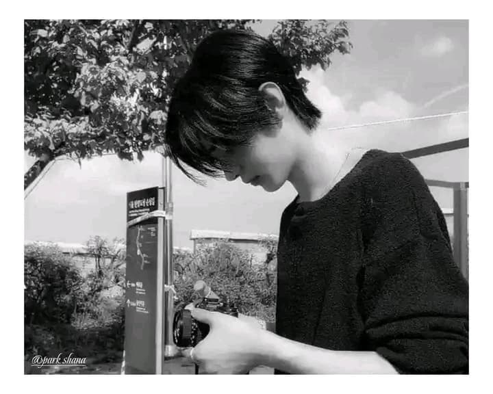 Sunghoon thumbnail