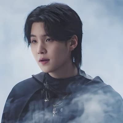 Min Yoongi (Suga) thumbnail