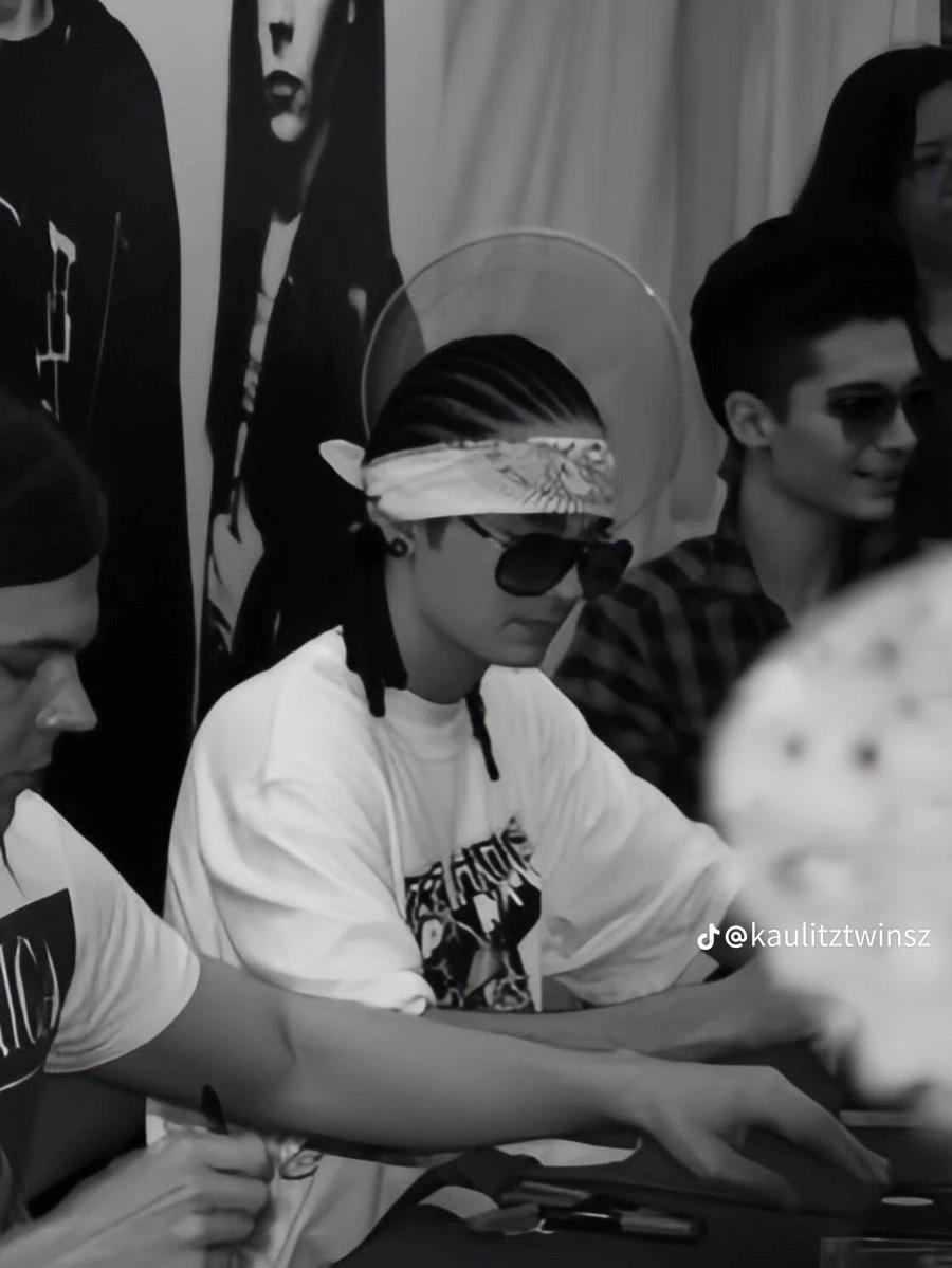 Tom kaulitz thumbnail