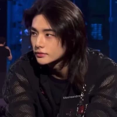 Hyunjin - your enemy who calls you hot thumbnail
