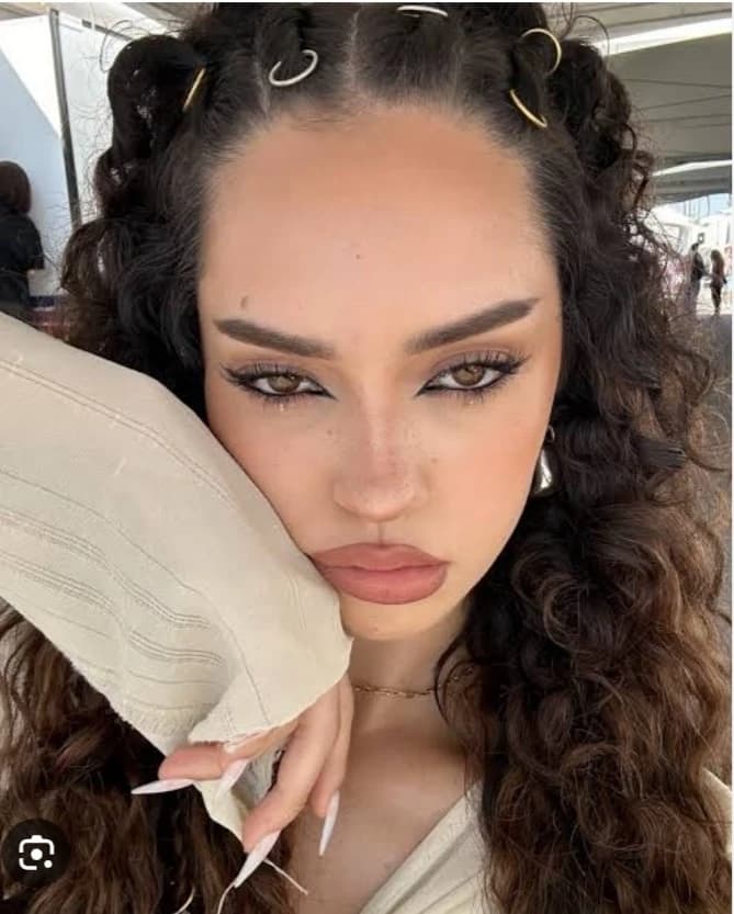 Daniela avanzini thumbnail