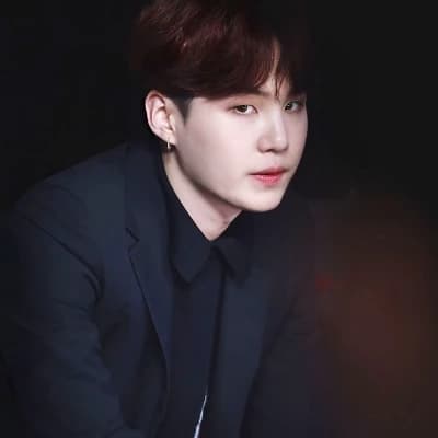 Min Suga | Zara thumbnail
