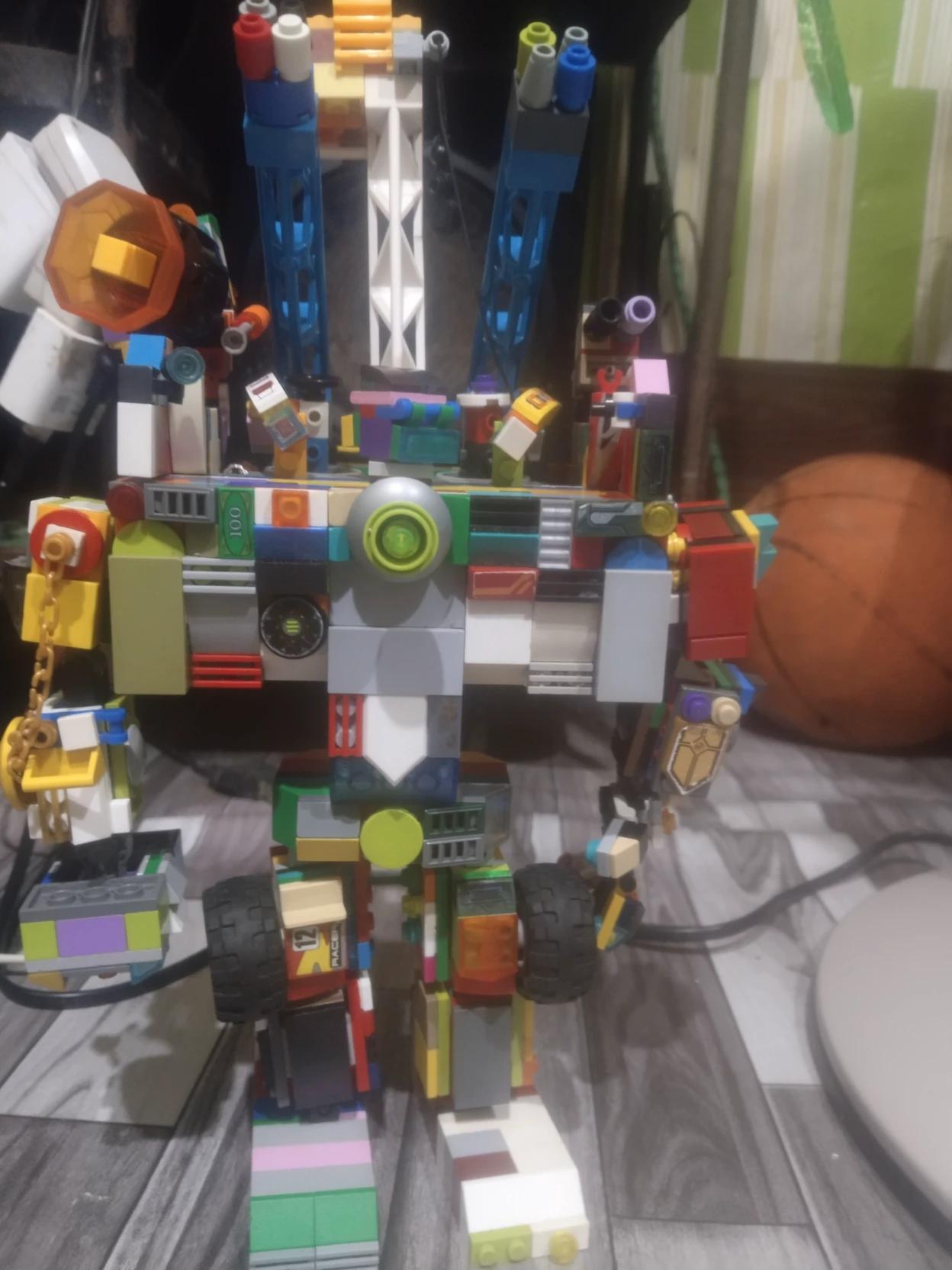 Beckton the brickbot thumbnail