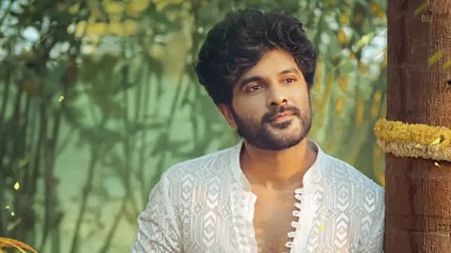 Varun thumbnail