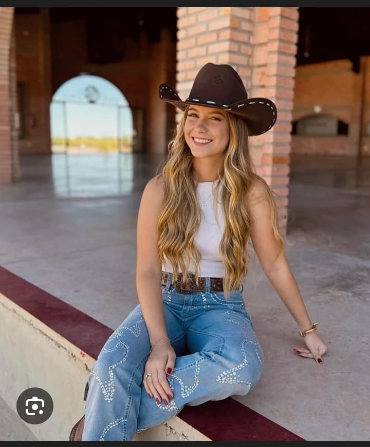 Lana Donovan thumbnail